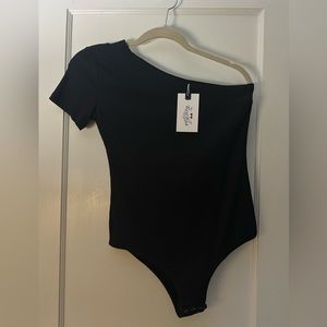 NWT REORIA ONE SHOULDER BODY SUIT